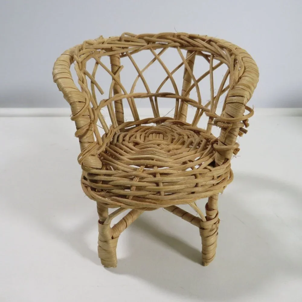 Wicker Chair 4 1/4